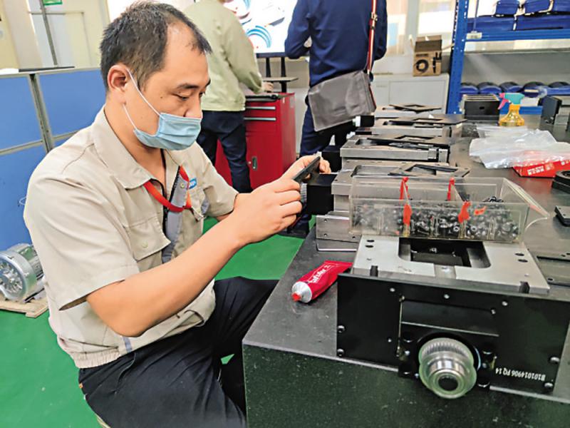 把握5G浪潮，微型鉆頭業(yè)務迎增長新機 產(chǎn)能與需求雙輪驅(qū)動下，業(yè)務量攀升兩成